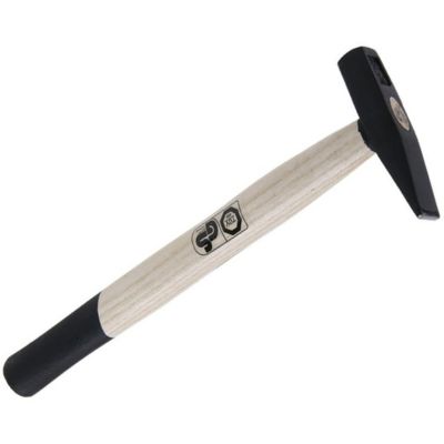 Kladiva s dřevěnou násadou